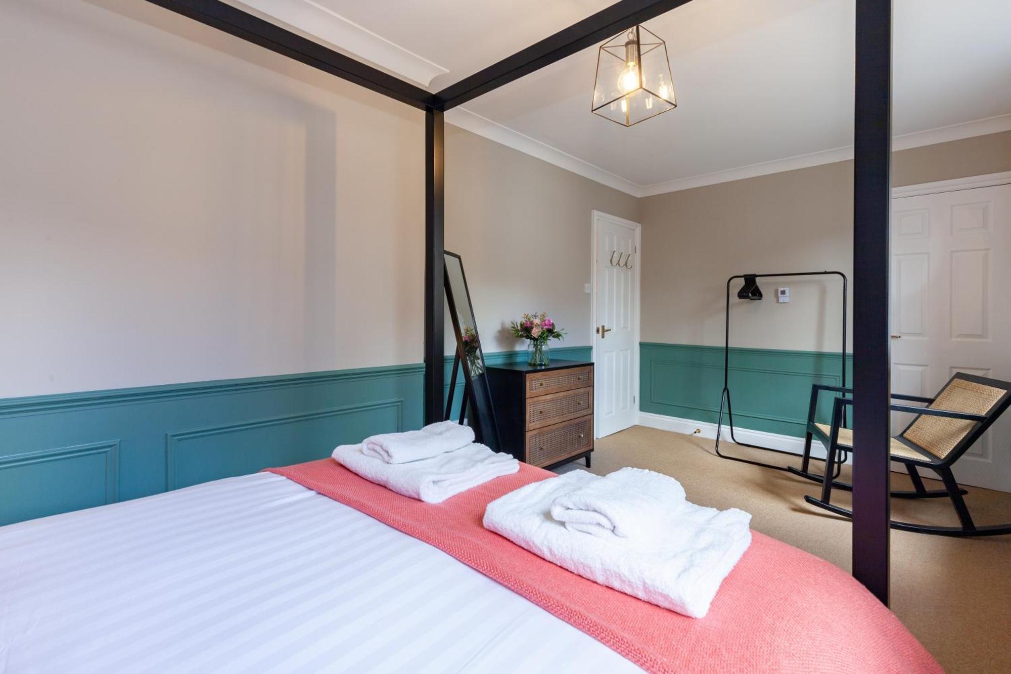 A Gem Nestled In The Heart Of Oxford With Parking!アパートメント エクステリア 写真
