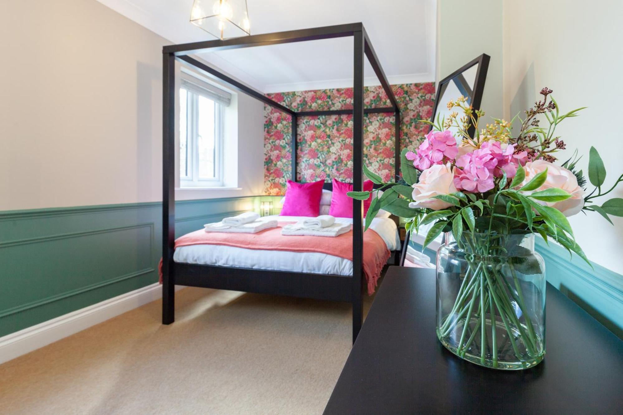 A Gem Nestled In The Heart Of Oxford With Parking!アパートメント エクステリア 写真