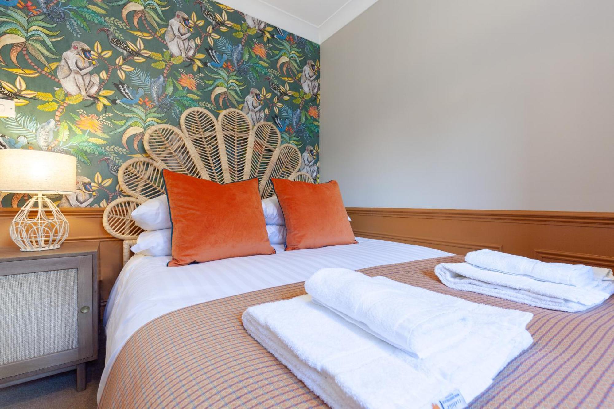A Gem Nestled In The Heart Of Oxford With Parking!アパートメント エクステリア 写真