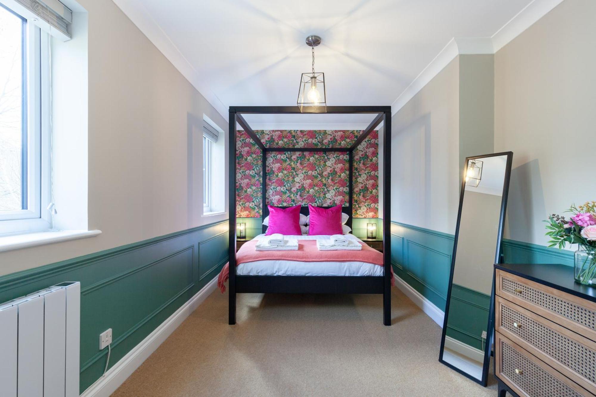 A Gem Nestled In The Heart Of Oxford With Parking!アパートメント エクステリア 写真